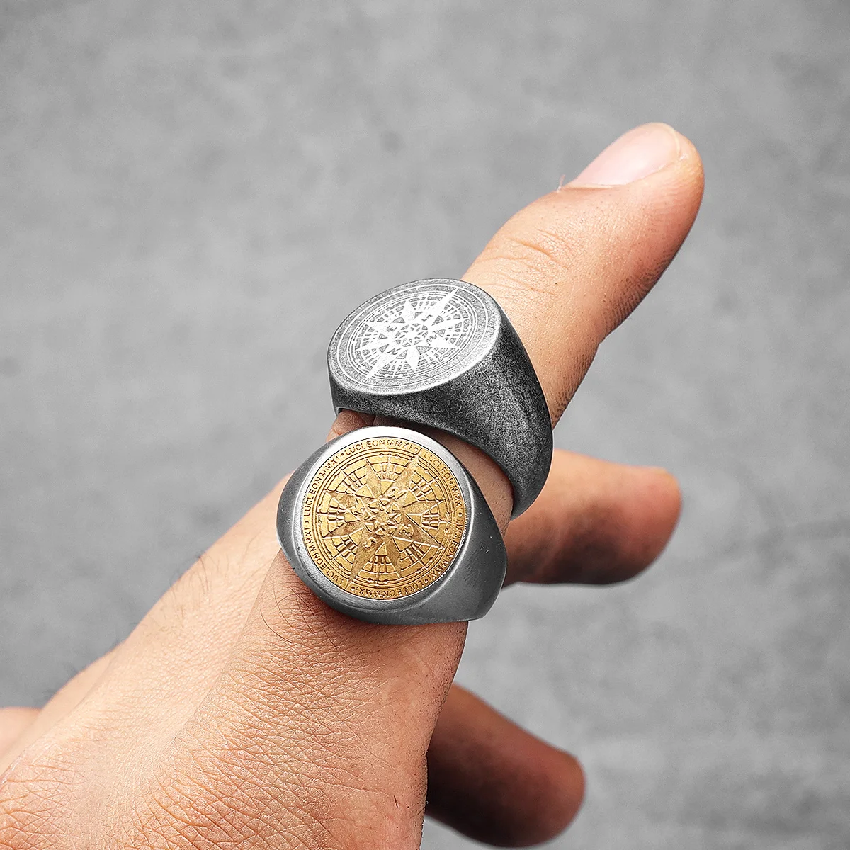 Simple Compass Men Rings Stainless Steel Women Jewelry Vintage Black Punk Rock Cool Stuff Fashion Accessories Gift Wholesale
