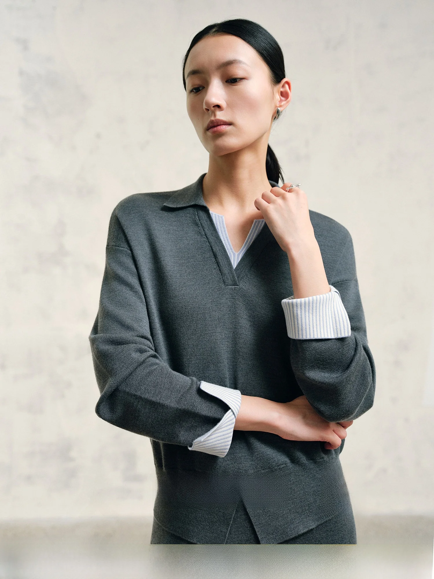 

TEASEL Camere Blend Knitted Sweater Color Blo Design hine Waable Loose Fit V-Ne Long Sve Premium Wool Blend