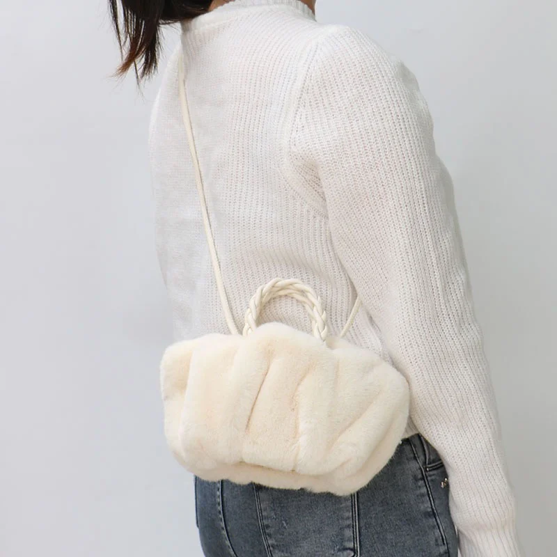 Summer High Quality Women's Handbag Luxury Artificial Wool New Cloud Bag Advanced Underarm Shoulder Bag Charming Women's Bag