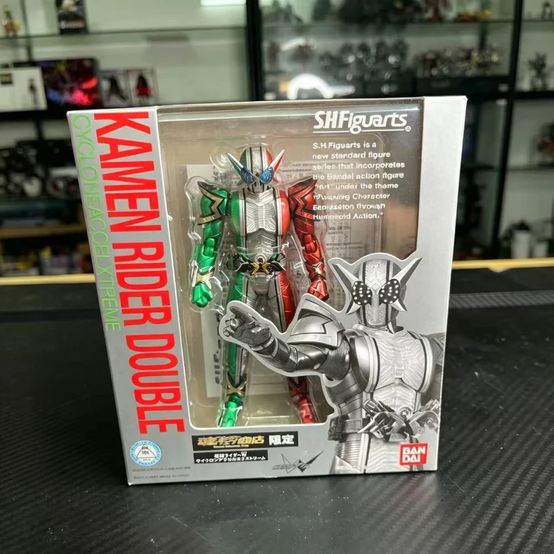

Brand new in stock Bandai genuine SHF Kamen Rider W extreme blast acceleration form manual model assembled toys collection