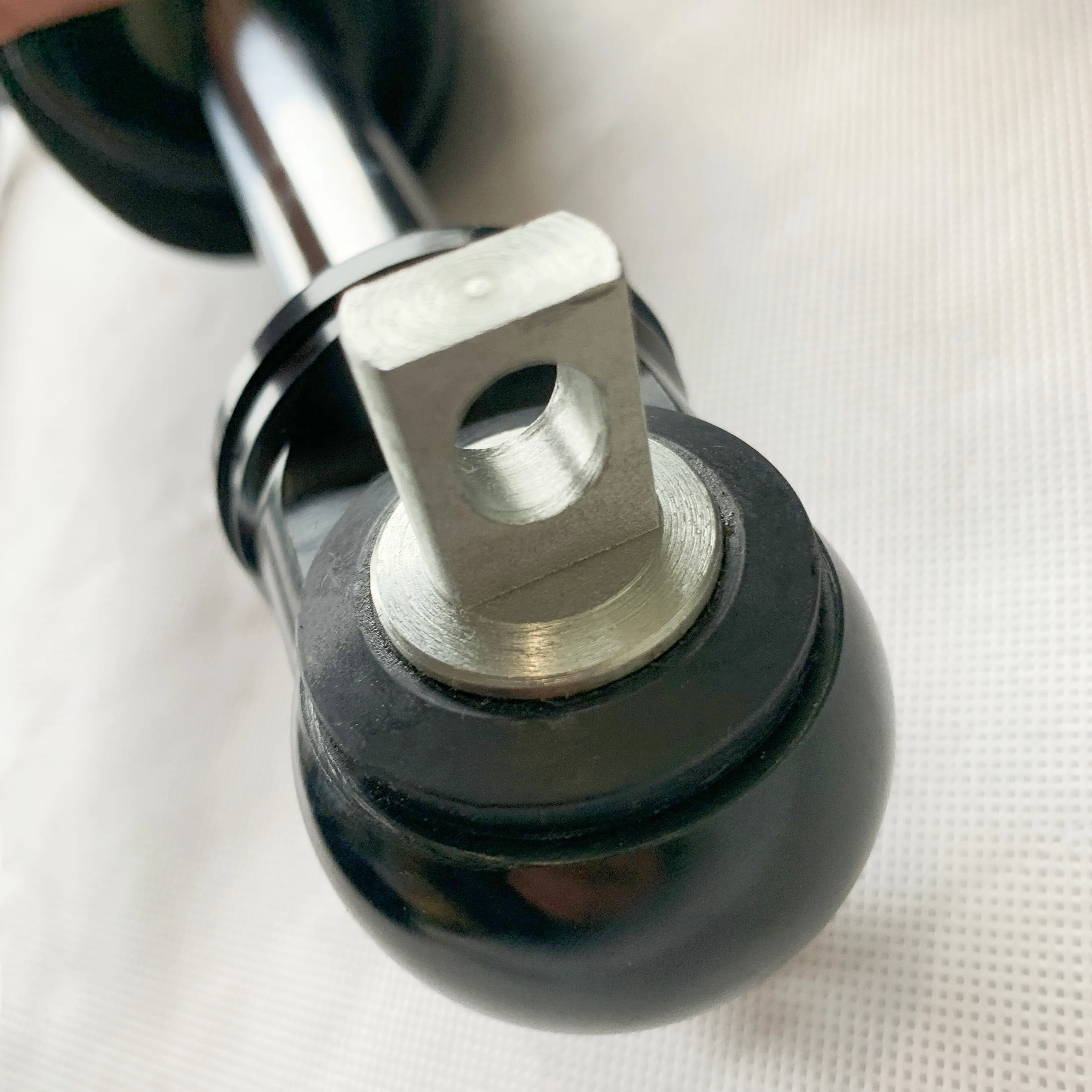 REIZAP سعر المصنع 4x4 على الطرق الوعرة قابل للتعديل كويلوفر امتصاص الصدمات تجديد 0 ''-4'' رفع لسيارة جيب XJ