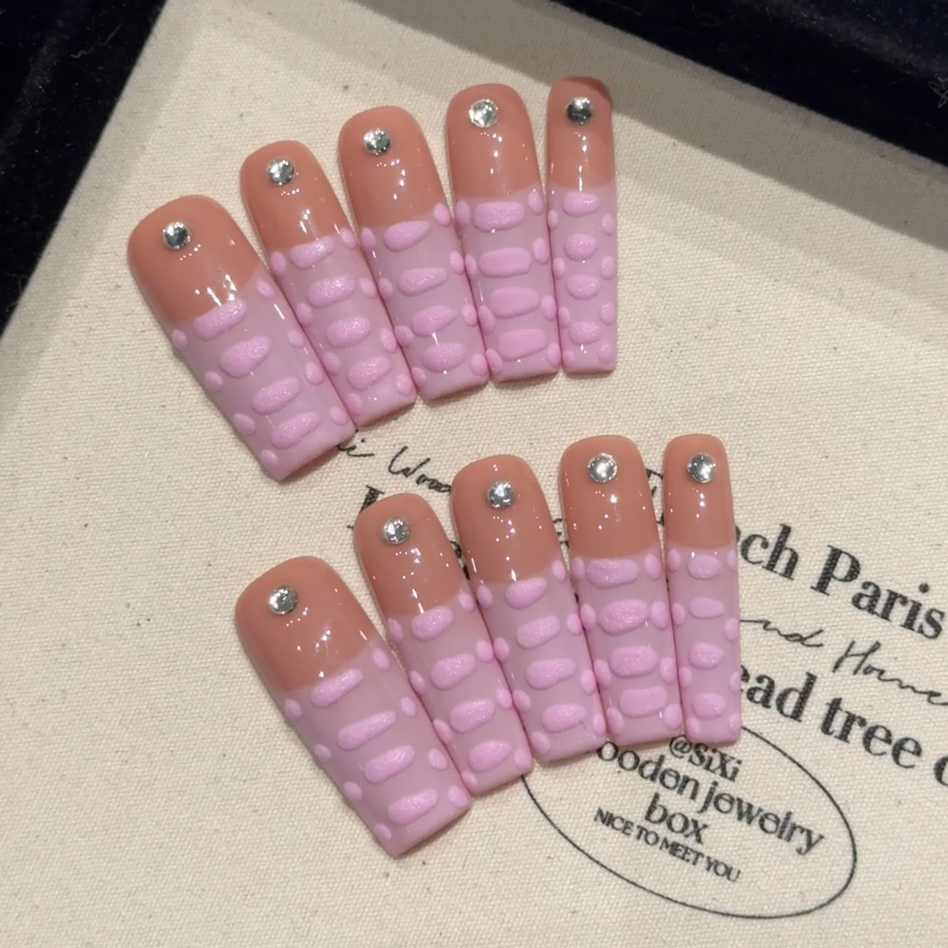 

Handmade Press on Nails Hand-painted Crocodile Pattern Spice Girls Fake Nail Tips Wearable Pink French Long Ballet False Nails