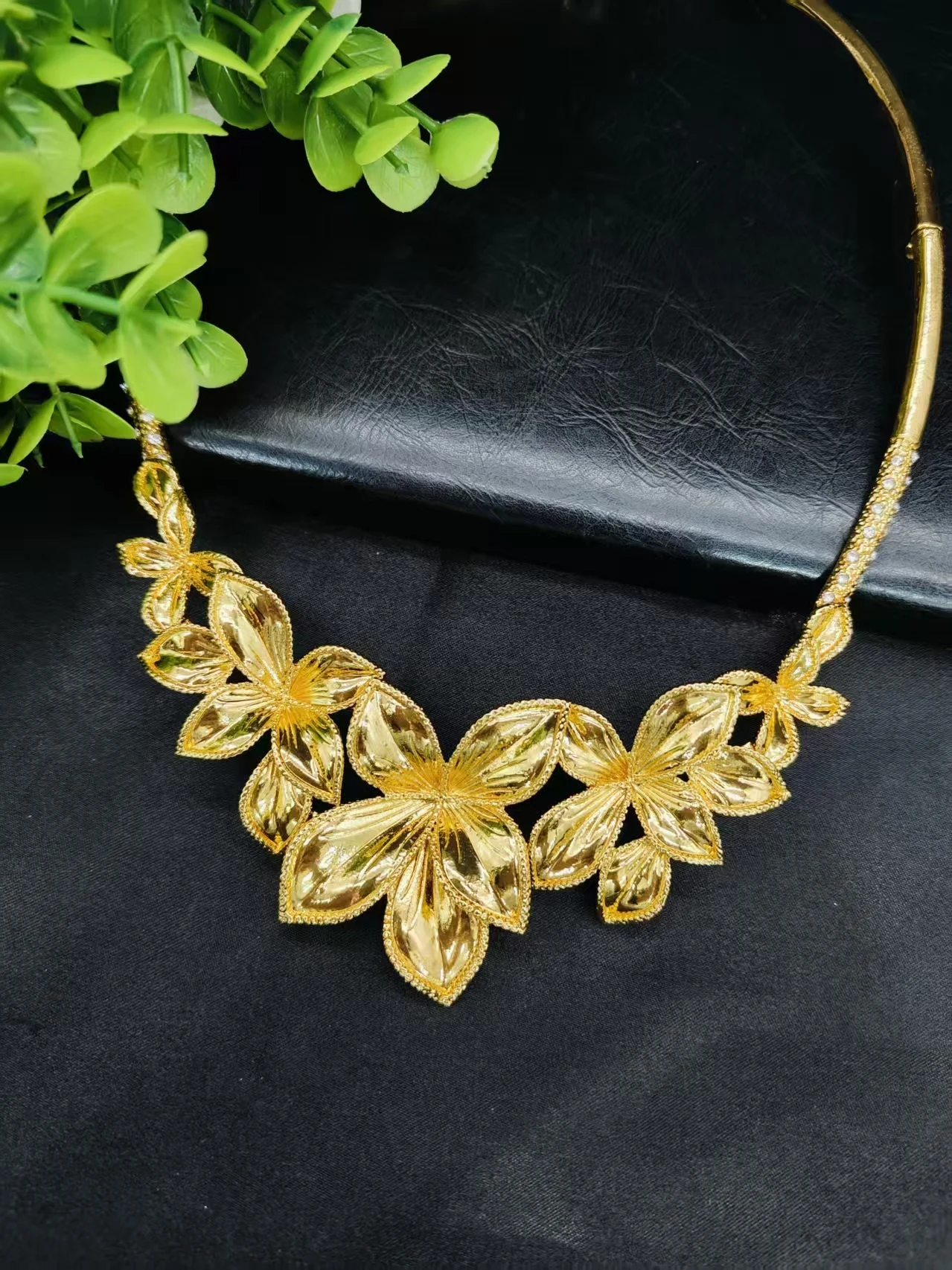 Fashion Dubai 24K Gold Color Jewelry Set for Women Nigeria Wedding Necklace Earrings Bracelet Ring Bridal Jewellry Accessories