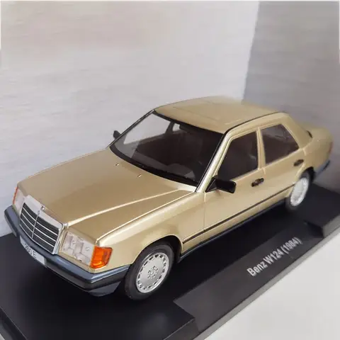 Defective Die-cast 1:18 Scale Benz W124 1984 260 E Simulation Alloy Static Car Model