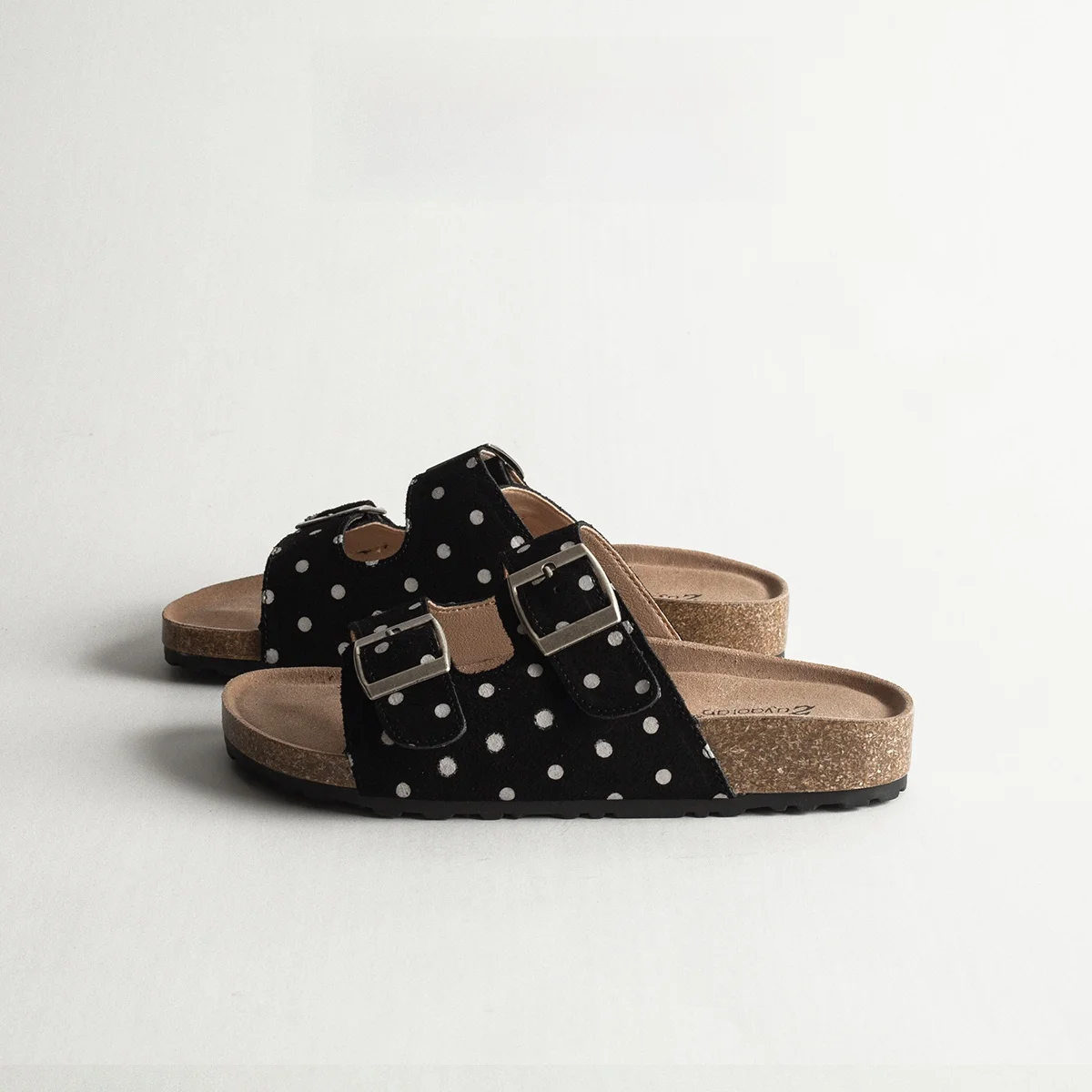 

Real Leather Retro Polka Dot Thick Bottom Slippers Women Summer Outdoor Fashion Holiday Beach Sandals
