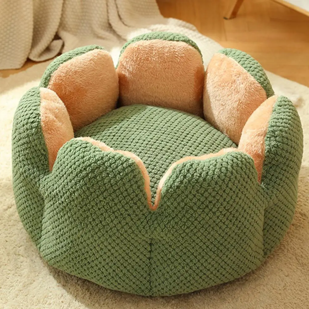 

Pet Sleeping Nest Practical Keep Warmth Large Space Petal Shape Pet Cat Dog Bed Pet Supplies