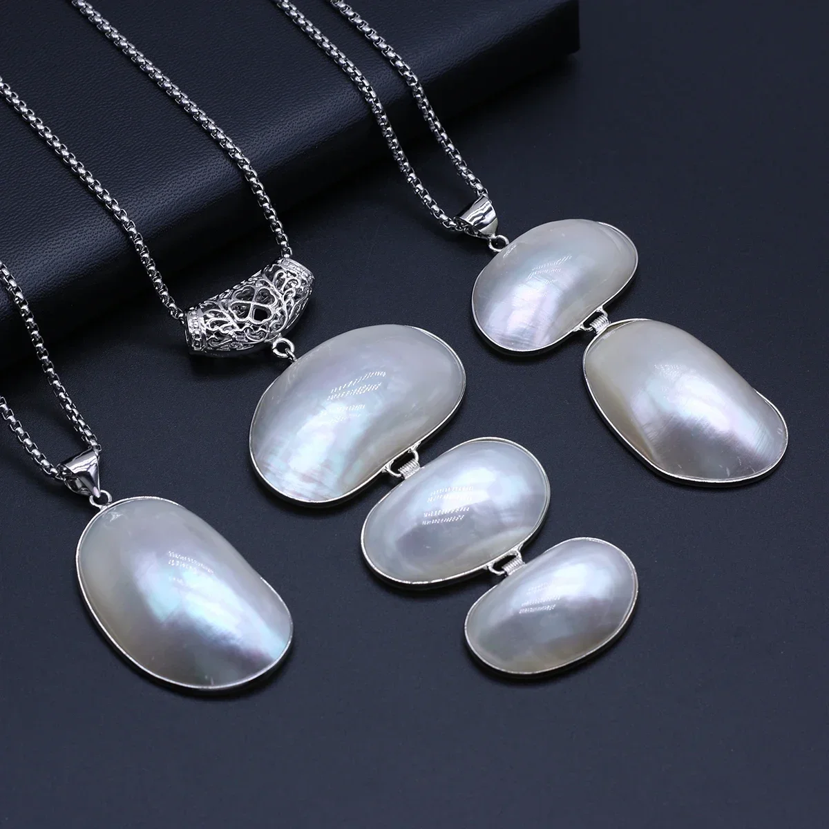 Natural Shell Irregular Egg Shaped Swan Shape Pendant Necklace Metal Chain for Women Charm Jewelry Necklace Party Gift