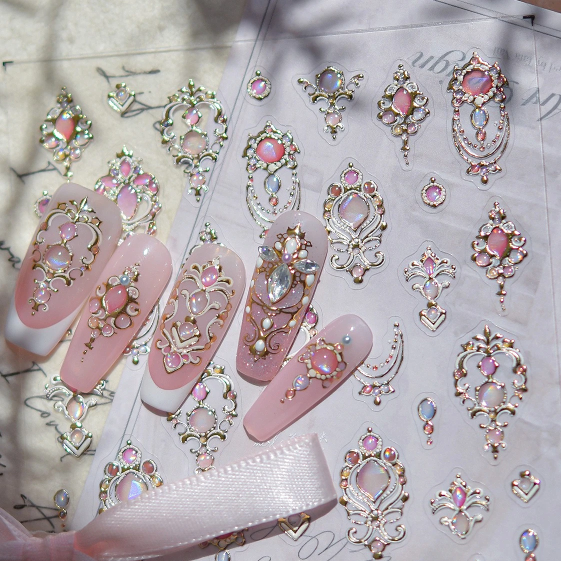 Rosa ouro metal pedras preciosas palácio nobre vintage moldura de foto relógio irregular bloco planeta lua estrela coração arte do prego adesivos decalques