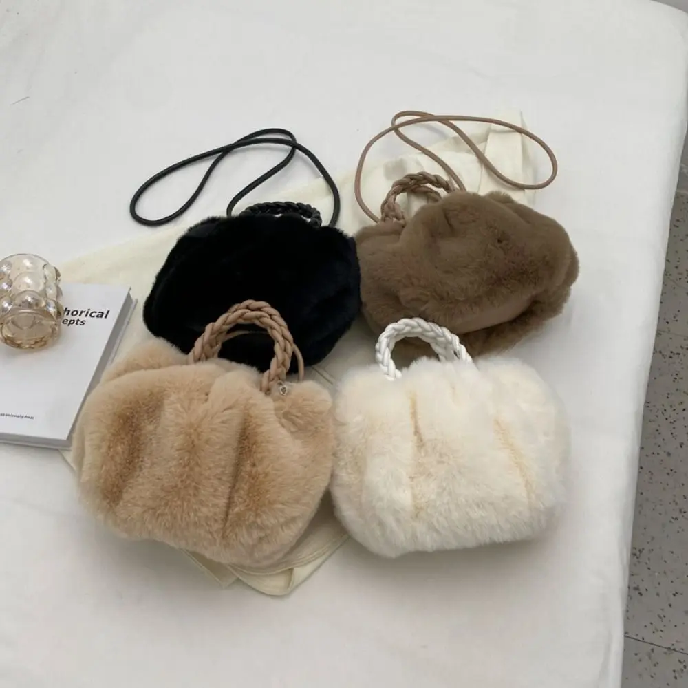 Korean Style INS Plush Cloud Bag Autumn Winter Handbag Women Solid Colors PU Woven Hand Bag Women Soft Storage Bag