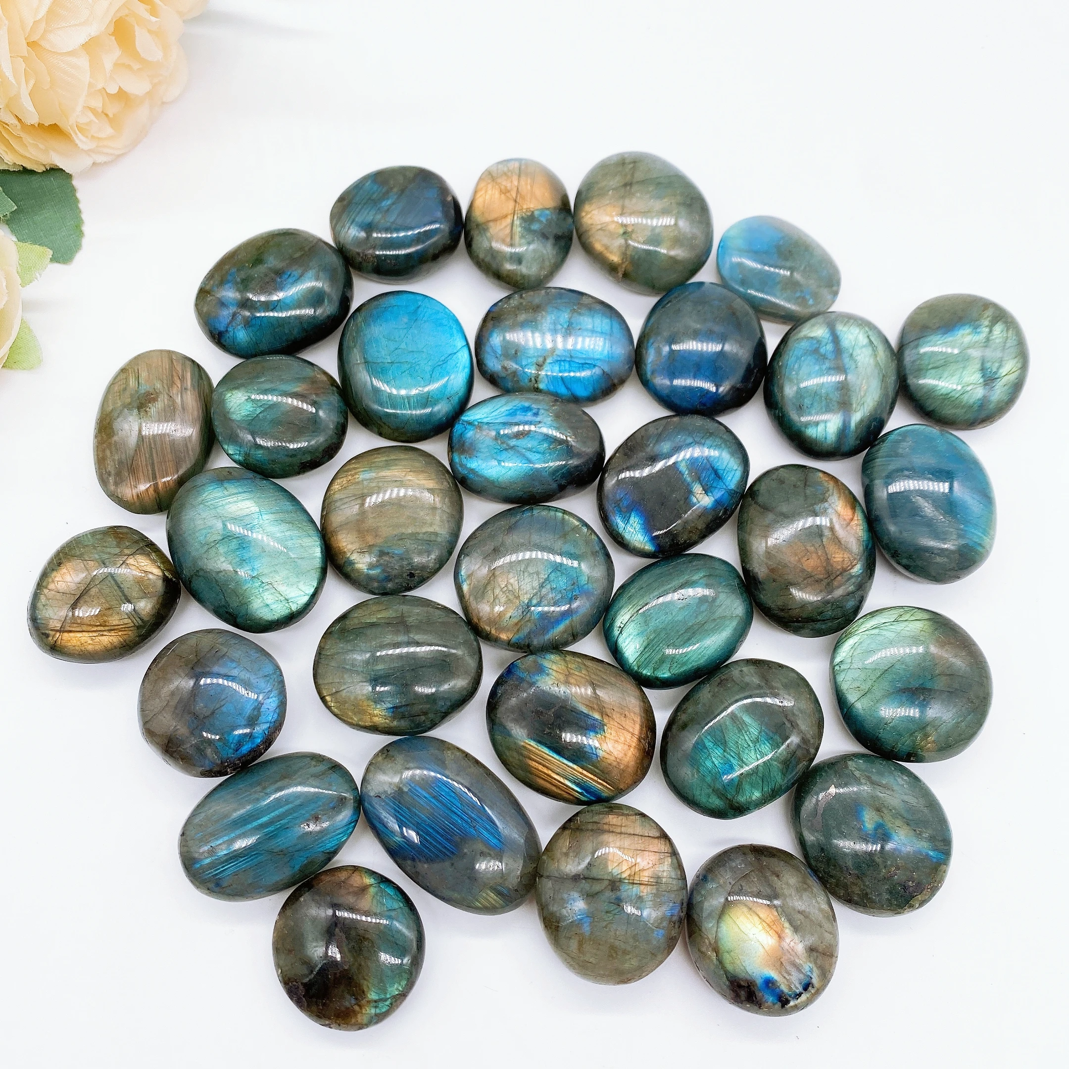 Natural Blue Flashy Labradorite Palm Stone Moonstone Crystal Polished Spiritual Reiki Healing Gemstones  Home Decoration Gift