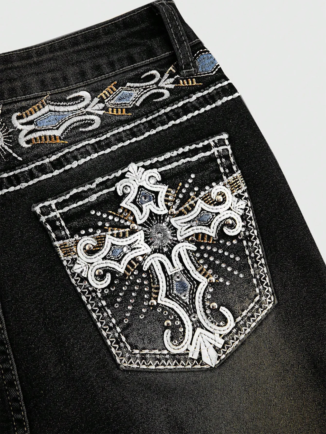 Women's elegant and fashionable Weila jeans, back pocket embroidery design