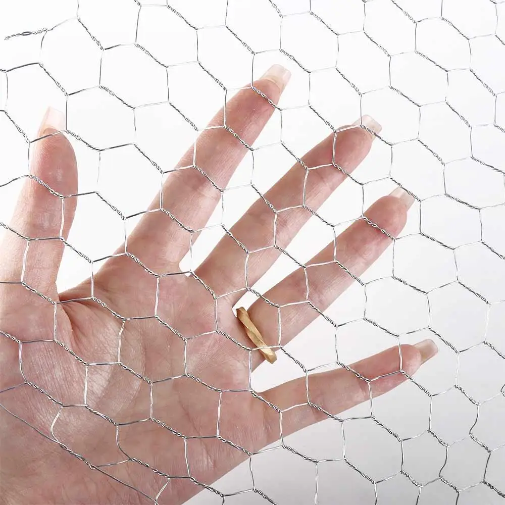 Lightweight Galvanized Wire Mesh Scratch Resistant Rust Proof Hexagonal Wire Mesh Tear Resistant Galvanized