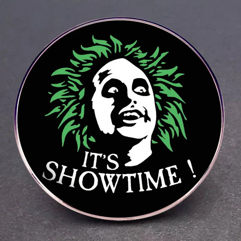 It\'s Showtime Enamel Pins Beetlejuice Lapel Badge Broszka Ozdoba Biżuteria