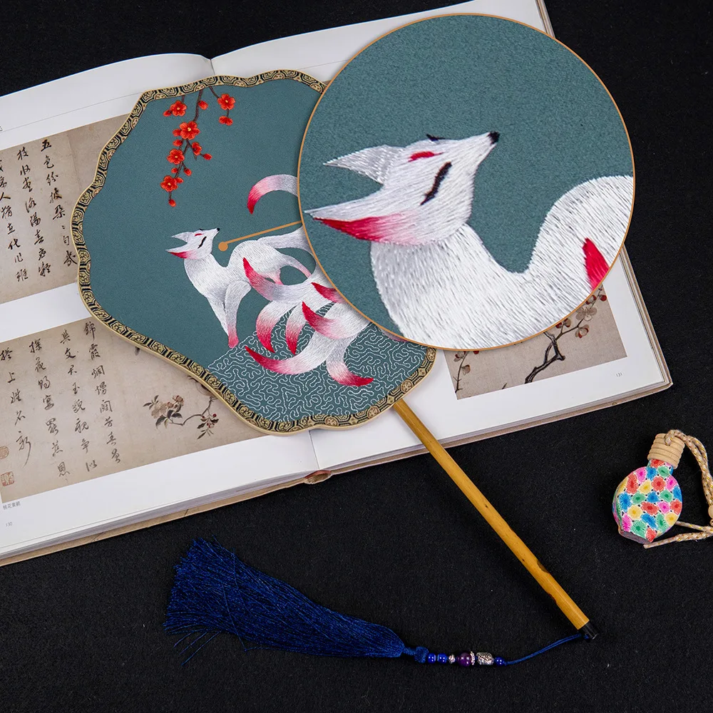 Fan dough embroidery