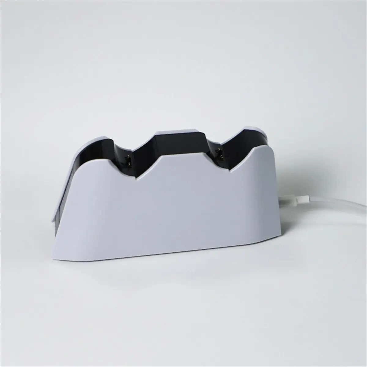 2026 شاحن جديد + سريع لوحدة التحكم من النوع C محطة قاعدة شحن للملحقات