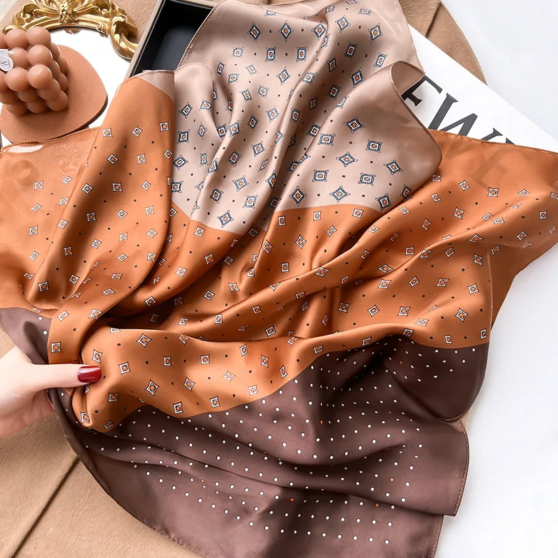 

Шелковый квадратный платок в клетку, женская атласная шаль, хиджаб, повязка для волос, роскошный головной платок 70*70 см, эшарп, бандана 2022