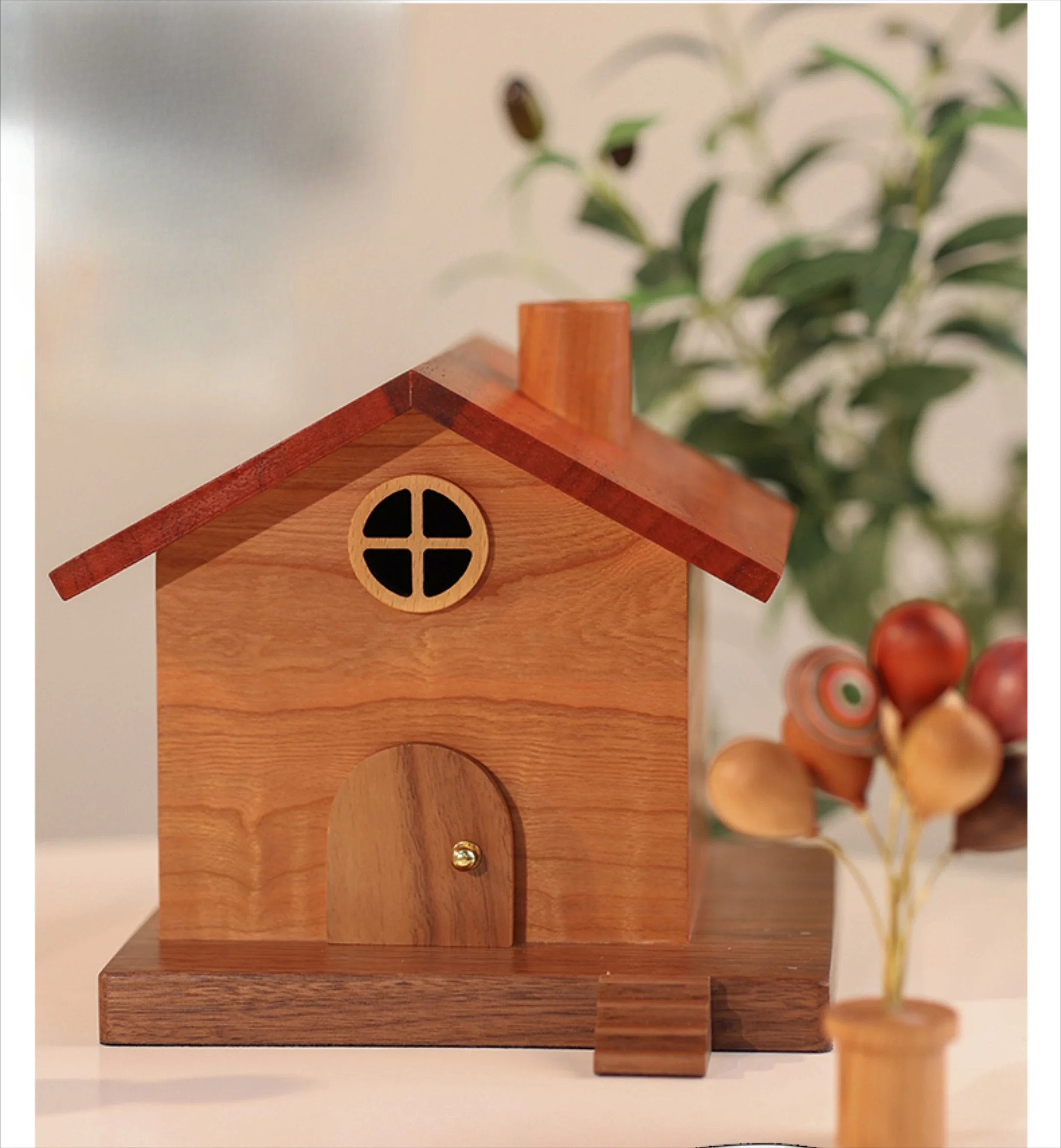 

Flying house ornament/Chuangmu Workshop real wood cute log house piggy bank home housewarming gift