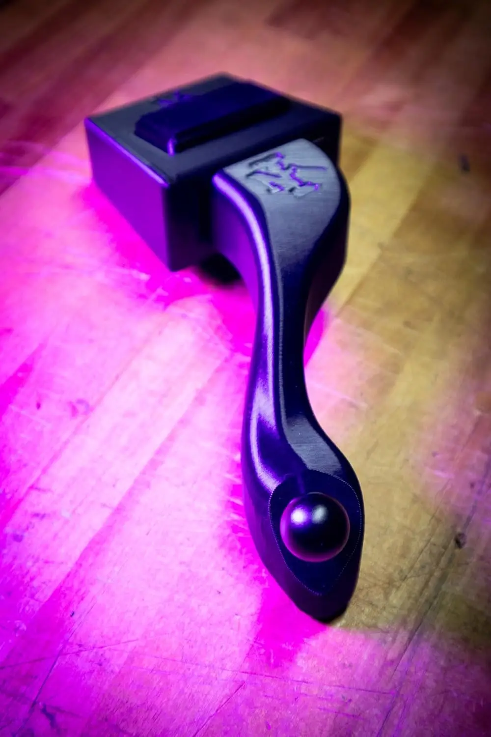 Universal Car Phone Mount for 4Runner, Compatible with Most Smartphones, Secure and Adjustable Holder