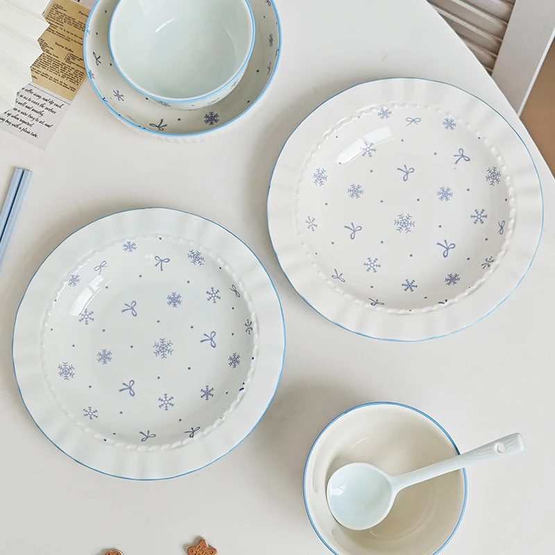 Plato de cena de cerámica con diseño de copo de nieve y lazo para el hogar, vajilla redonda de melamina hermosa de 8,5 pulgadas, platos de comedor bonitos para parejas