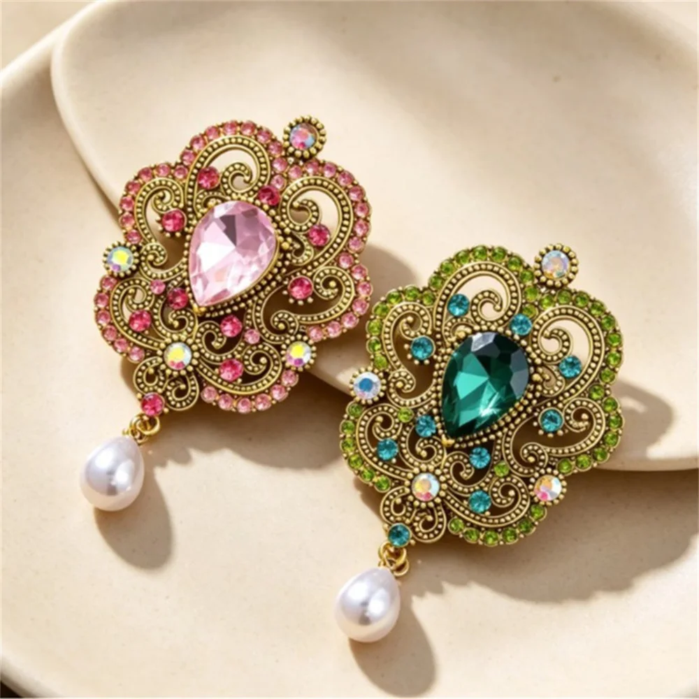 Baroque Glass Palace Brooch for Women Rhinestone Pearl Lapel Pin Vintage Dress Party Jewelry Accessories Gifts
