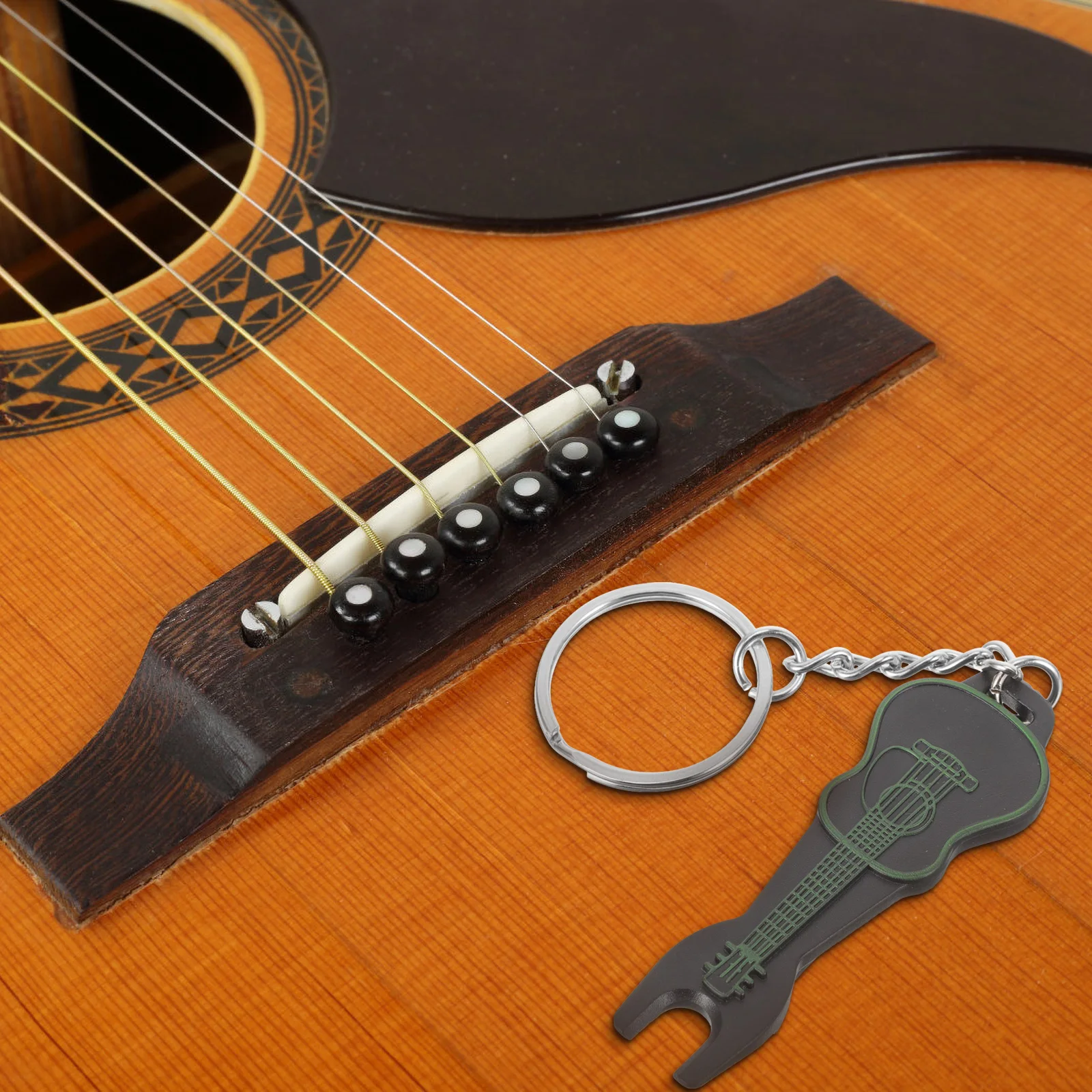 

4pcs String Winder Tool Plastic Bridge Pin Remover Puller Peg Extractor for Acoustic Guitar Lightweight Portable Keychain Grip