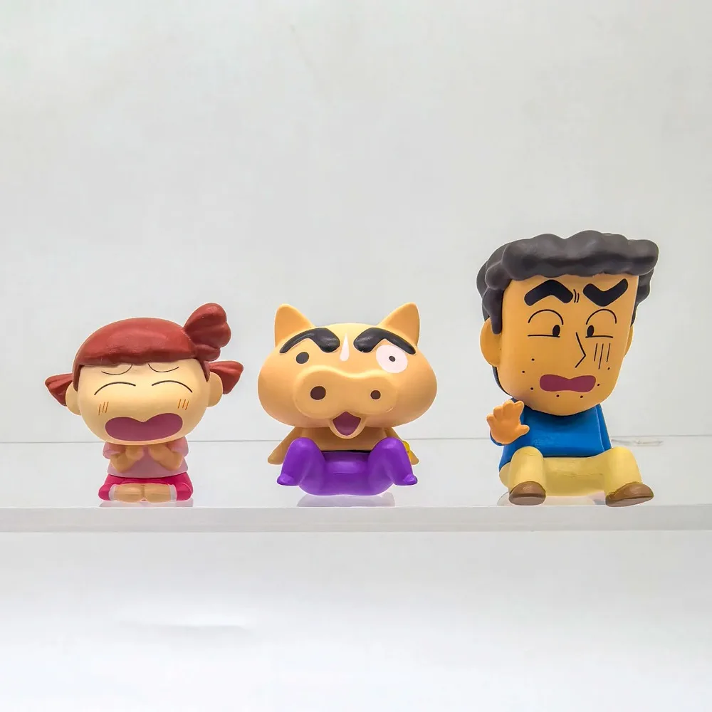 Shinchan 미니 피규어 블라인드 박스 장난감 귀여운 인형 무서운 시리즈 Shinnosuke Nohara 가족 미니 모델 책상 장식 어린이 장난감