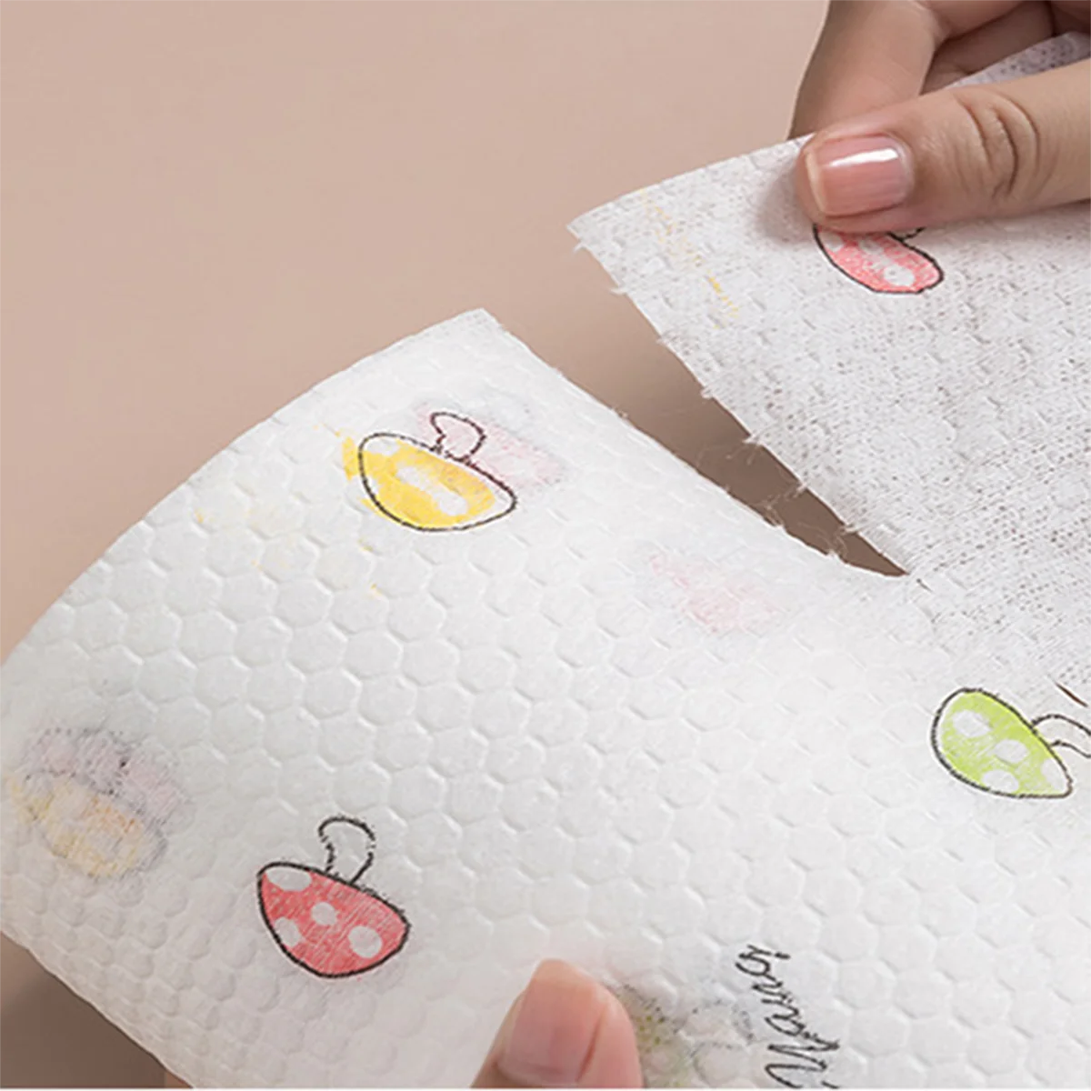 Disposable Kitchen Paper Lazy Cloth Oversized Roll Thickened Non-woven Fabric Household Dry and Wet Dual-purpose Dishwashing