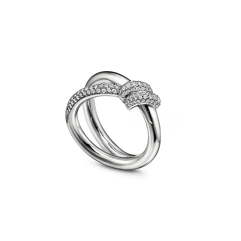 Ladies Simple Polished Plain Finger Ring Minimalist Smooth Round Band Jewelry Stackable Daily Wear Ring Elegant Wedding Band Present for Birthday Valentine Fashion Ornament