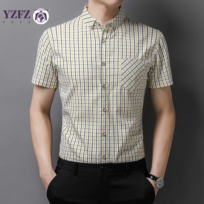 

New Men's Casual Plaid Short Sleeved Lapel Shirt Summer Fashionable and Comfortable Wrinkle Resistant Top Without Ironing