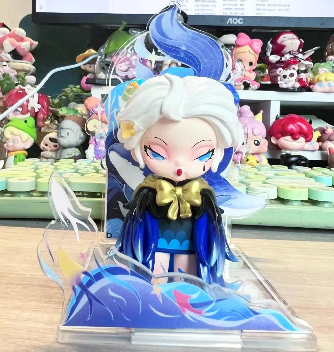 Dodo Nami Ancient Mythology Series Figure Nami Lady Red Beauty Noble Princess Baby Fox Designers Toy Art Collection