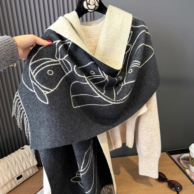 New winter women\'s fashion cartoon horse jacquard shawl Cashmere scarf Luxury brand thick warm women blanket soft silk shawl