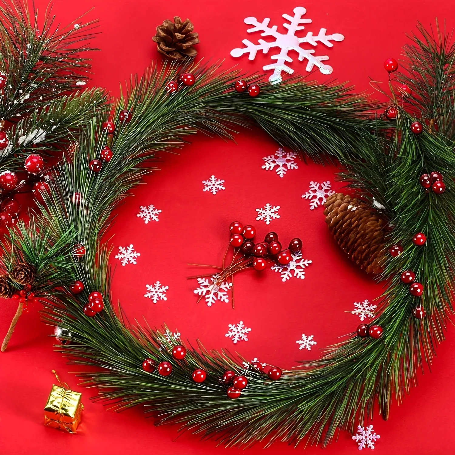 60 Stück künstliche Tannennadeln, Beerenstrauß, Weihnachtsdekoration, Weihnachtsbaumschmuck für Heimdekoration, Neujahr 2026 Zubehör – Detail 5