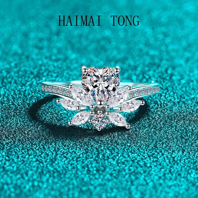

HAIMAITONG Platinum PT950 Moissanite Ring Female Love Bouquet Exquisite Gorgeous Holiday Gift