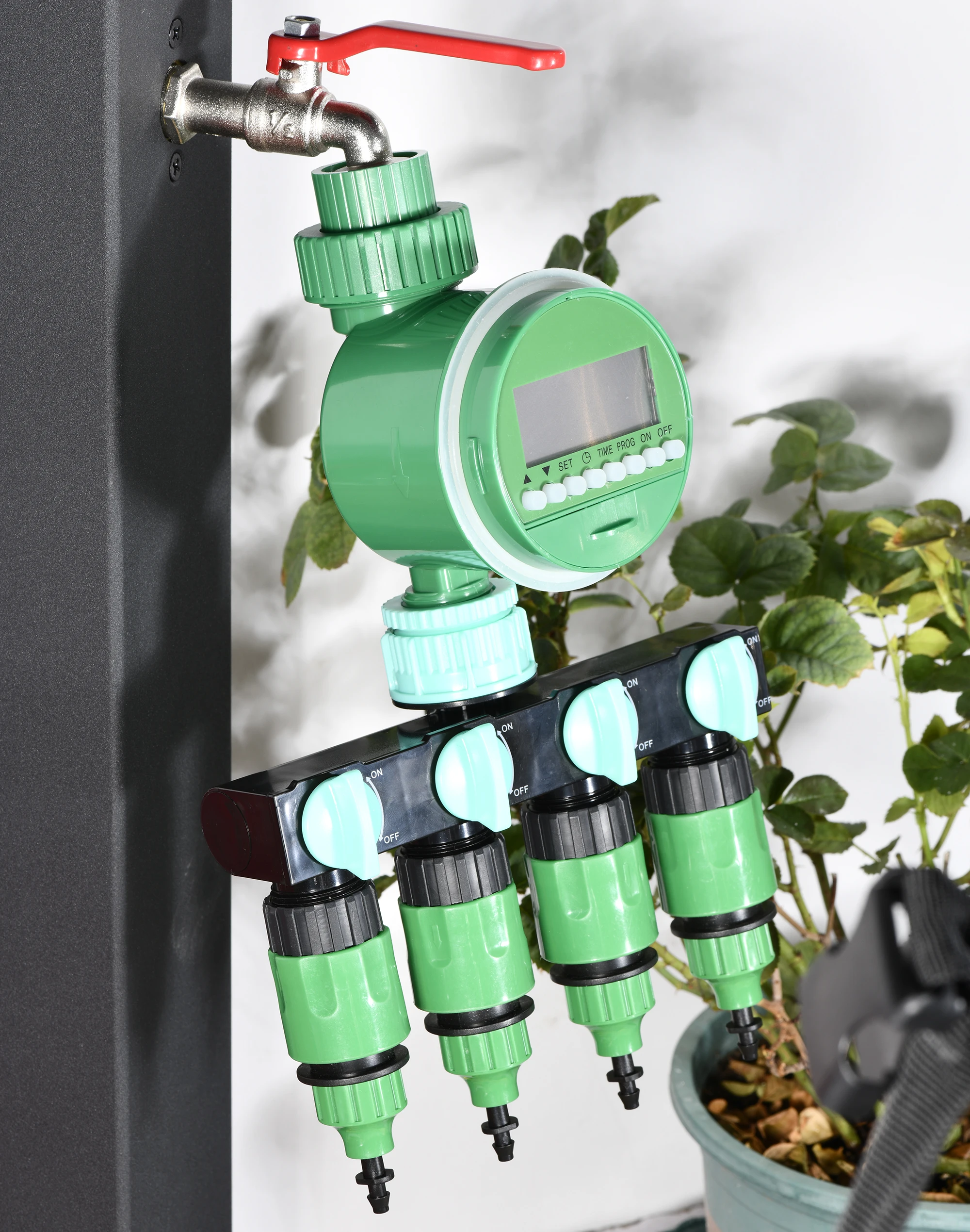 

Комплект автоматической ирригационной системы с 4-сторонним разветвителем воды, электронным таймером для садовых растений