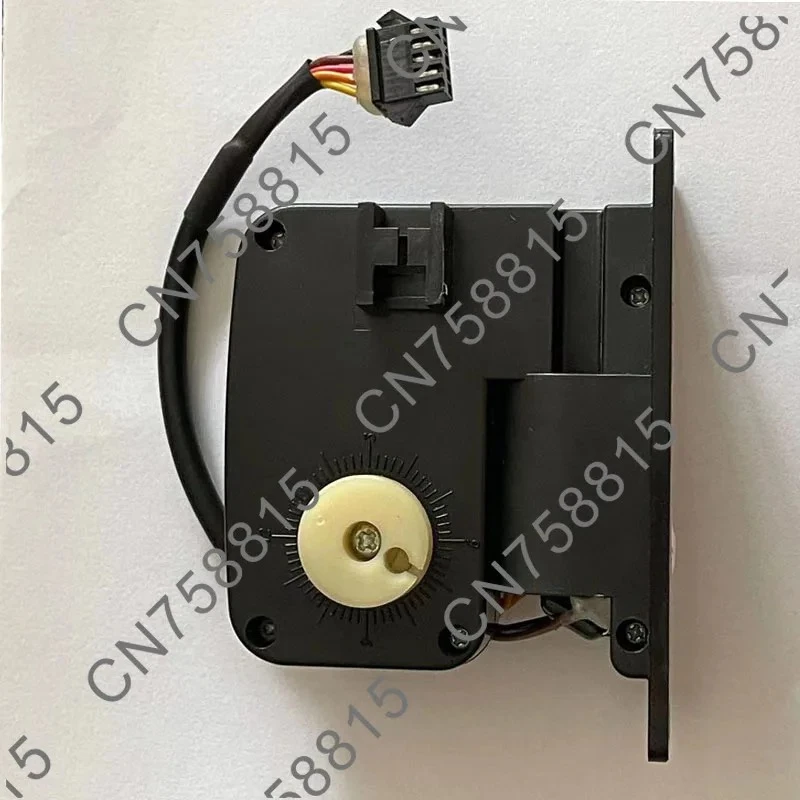 

Household elliptical machine, wire pulling motor, spinning bicycle, magnetic control exercise bike wire pulling device