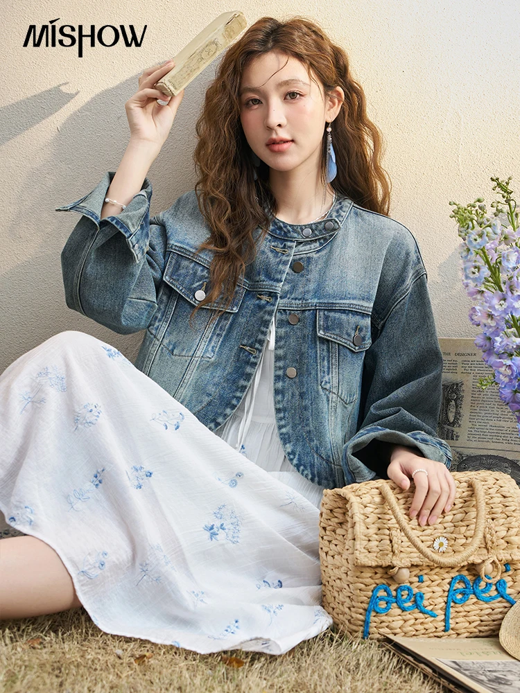 

MISHOW Retro Round Neck Short Denim Jacket for Women 2024 Spring Single Breasted Wide-waisted Pockets Casual Coat MXD12W0289