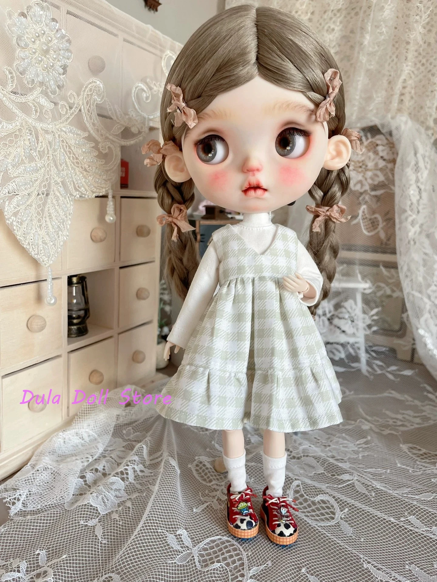 

Одежда для кукол Dula, простой комплект светлого клетчатого платья и топа Blythe ob24 ob22 ICY JerryB 1/6, аксессуары для кукол