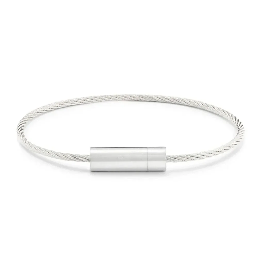 

Gold-Tone Rope Chain Bracelet Unisex Couple Jewelry for Daily Wear & Luxury Gifting
