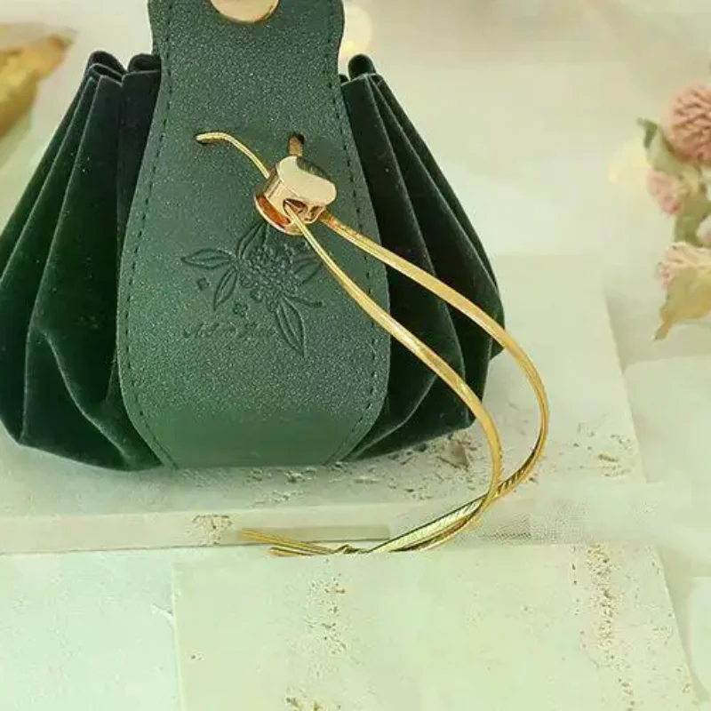 Velvet Drawstring Bag Embossed Floral Elegant Jewelry Storage Pouch for Bridal Shower Candy Favor Packaging