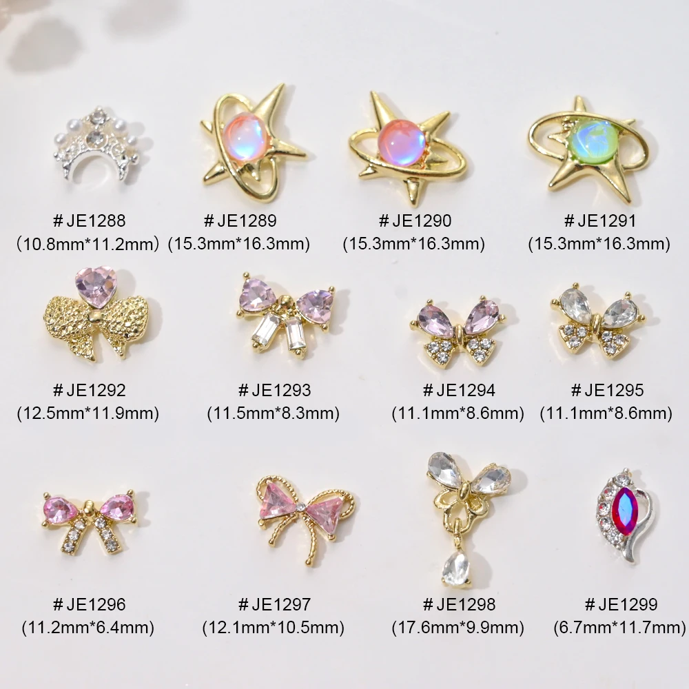 10 sztuk 3D aluminiowe zawieszki do paznokci luksusowe gwiazda księżyc akcesoria brokat Rhinestone części do paznokci materiały artystyczne do