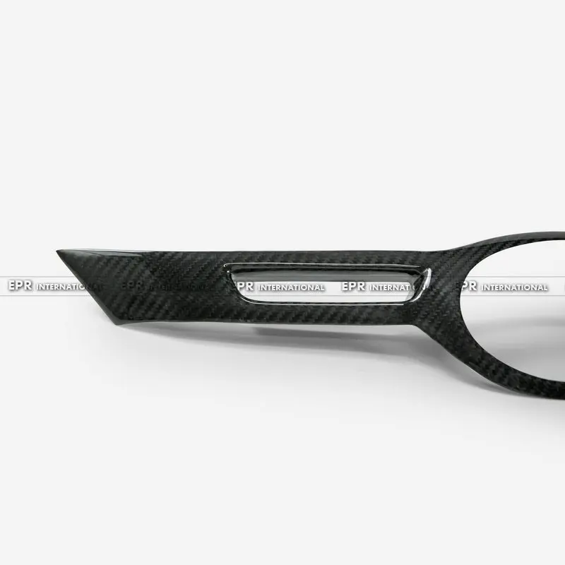 

Высококачественная передняя решетка GR HATCHBACK 2023, дизайн, прочный настоящий сухой углеродный материал (тип приклеивания)