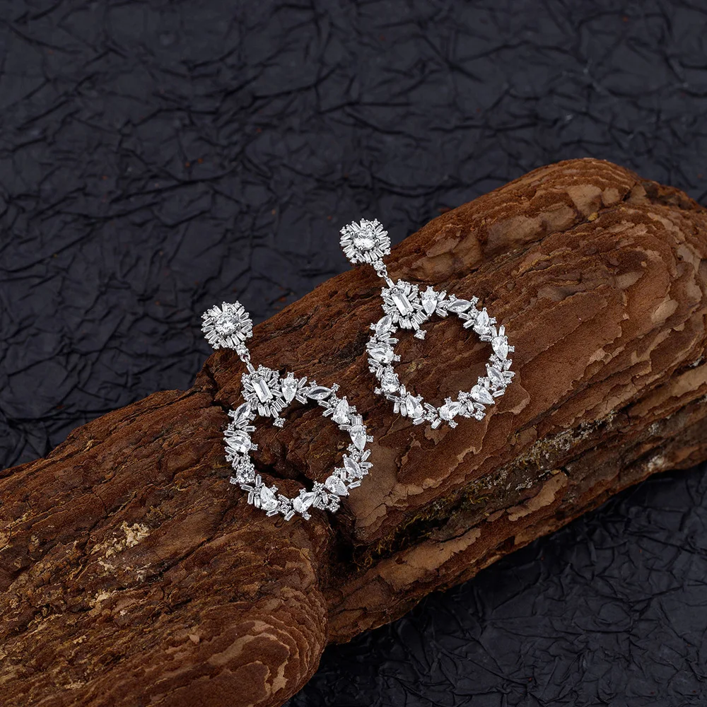 Zhenchengda 2024 New Original Design Fragmented Wind Earrings for Women S925 Pure Silver Earrings