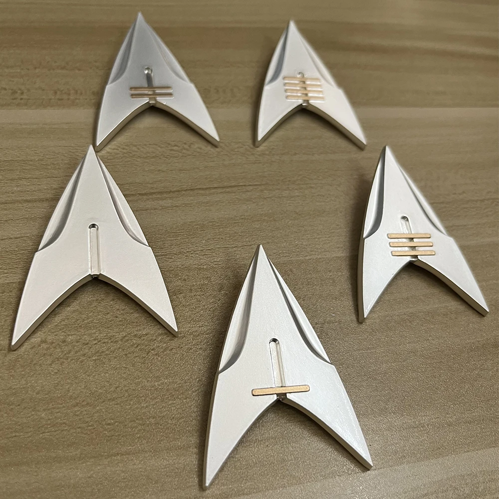 Star For Picard 2 reks Badge Captain Commander Ensign Lieutenant Civilian Magnet Badge Brooches