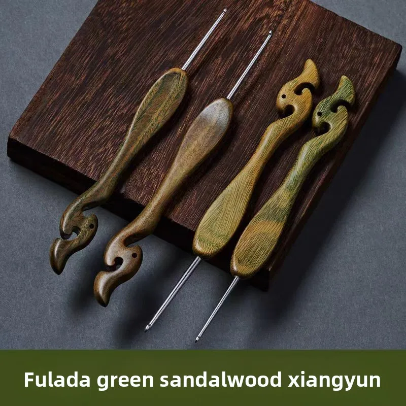 

Frada Xiangyun Green Sandalwood Handle Crochet Hand Polished Hook Stainless Steel Needle