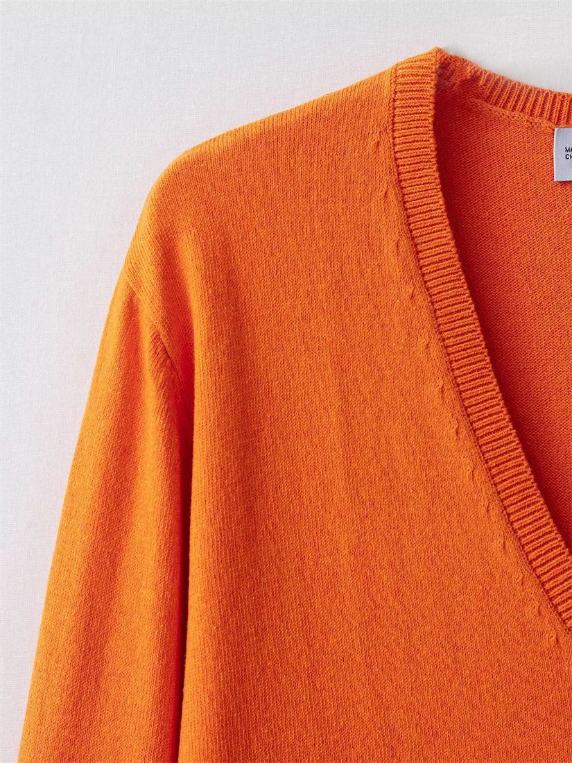 2025 여성용 브이넥 니트 풀오버 단색 패션 스톡니트 스티치 탑 신상품 - 컴포트 클래식 여성복