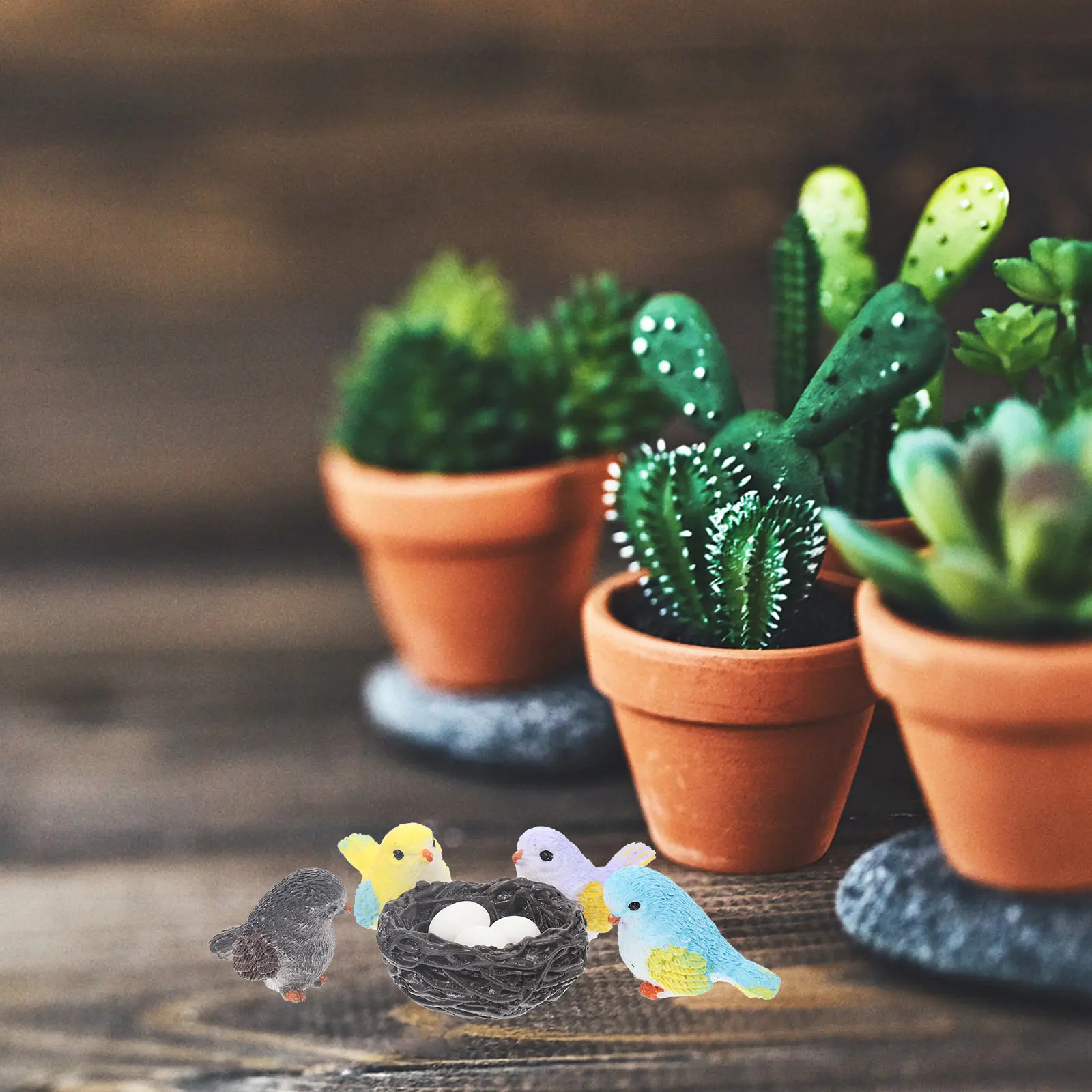 

2 Set Miniature Garden Decor Resin Figurines Bright Color Durable L Fish Tank Aquarium Outdoor Fade Proof Statues