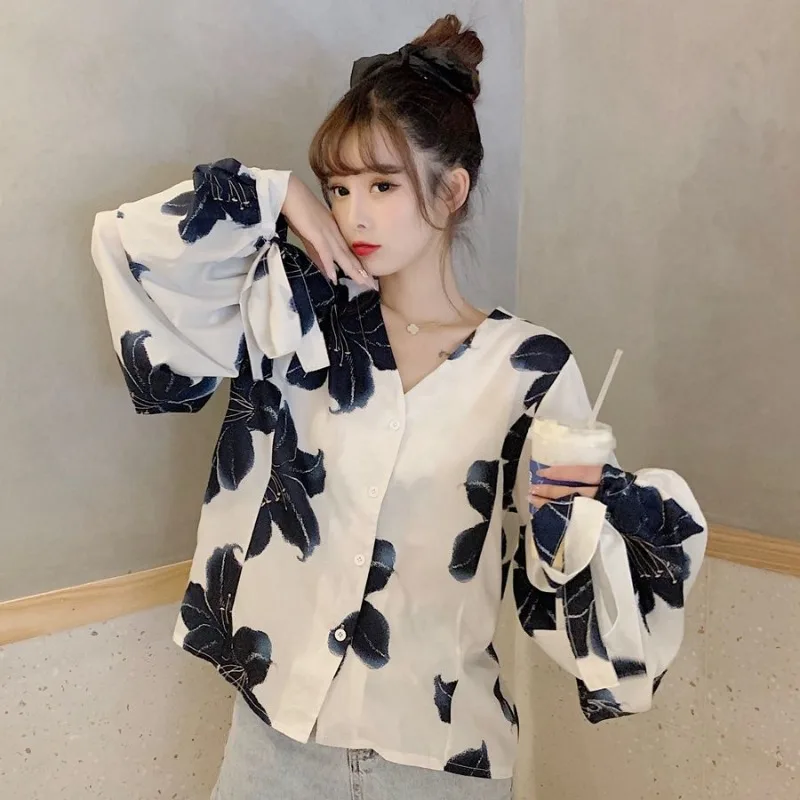 Women Autumn Korean Fashion Printing Harajuku Loose V-neck Long Sleeve Shirts Women Clothes Casual All-match Appear Thin Tops