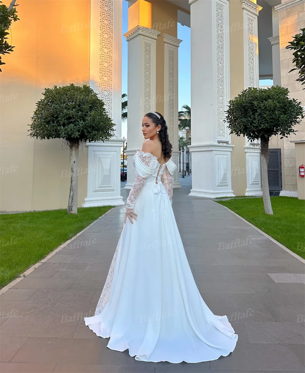 바프타페 맞춤형 새틴 레이스 웨딩드레스 아랍 스타일 긴 소매 신부 드레스 코르셋 백 포멀 파티 신부 촬영 드레스