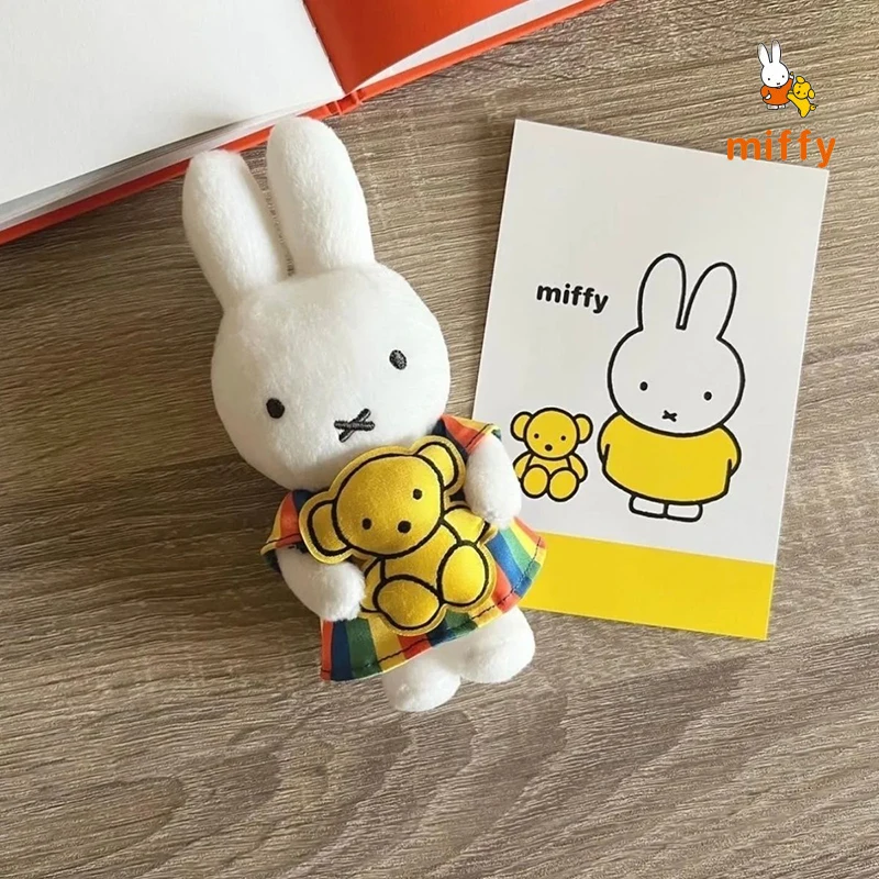 Kawaii miffy boneca de pelúcia criativa arco-íris saia dos desenhos animados fluff brinquedos de pelúcia mochila dopamina anime acessórios meninas presente perfeito