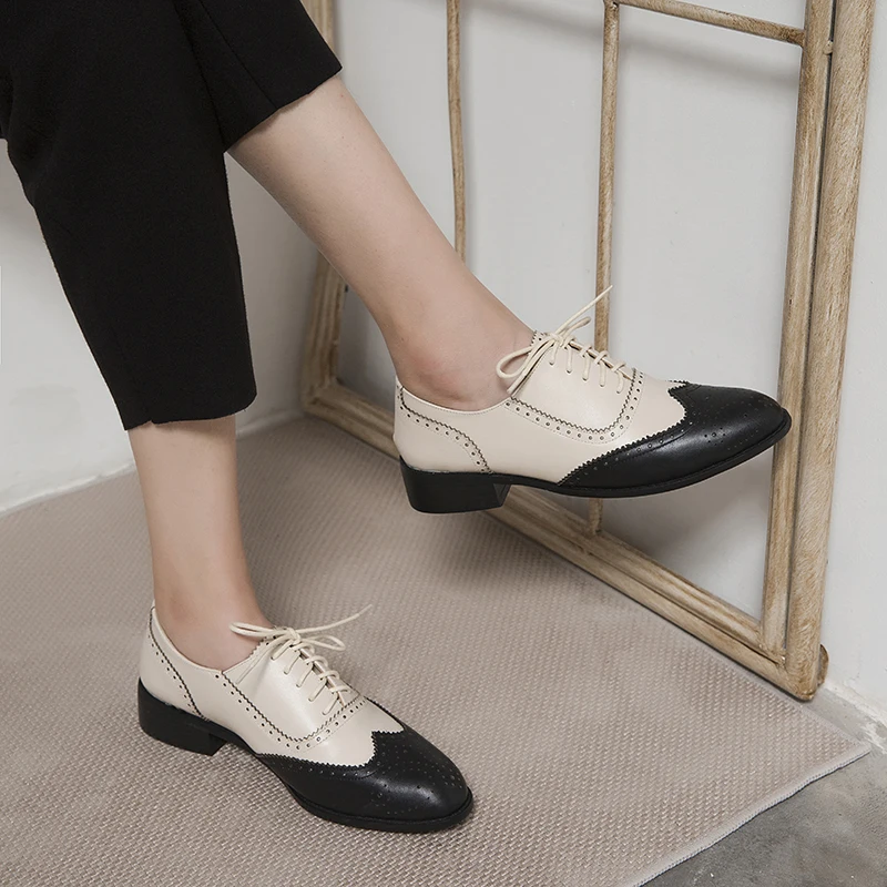 New Spring 2024 Block Genuine Leather Oxford Low Heel Women Shoes Retro Round Toe Shoes for Women Block Pumps Retro Ladies Shoes